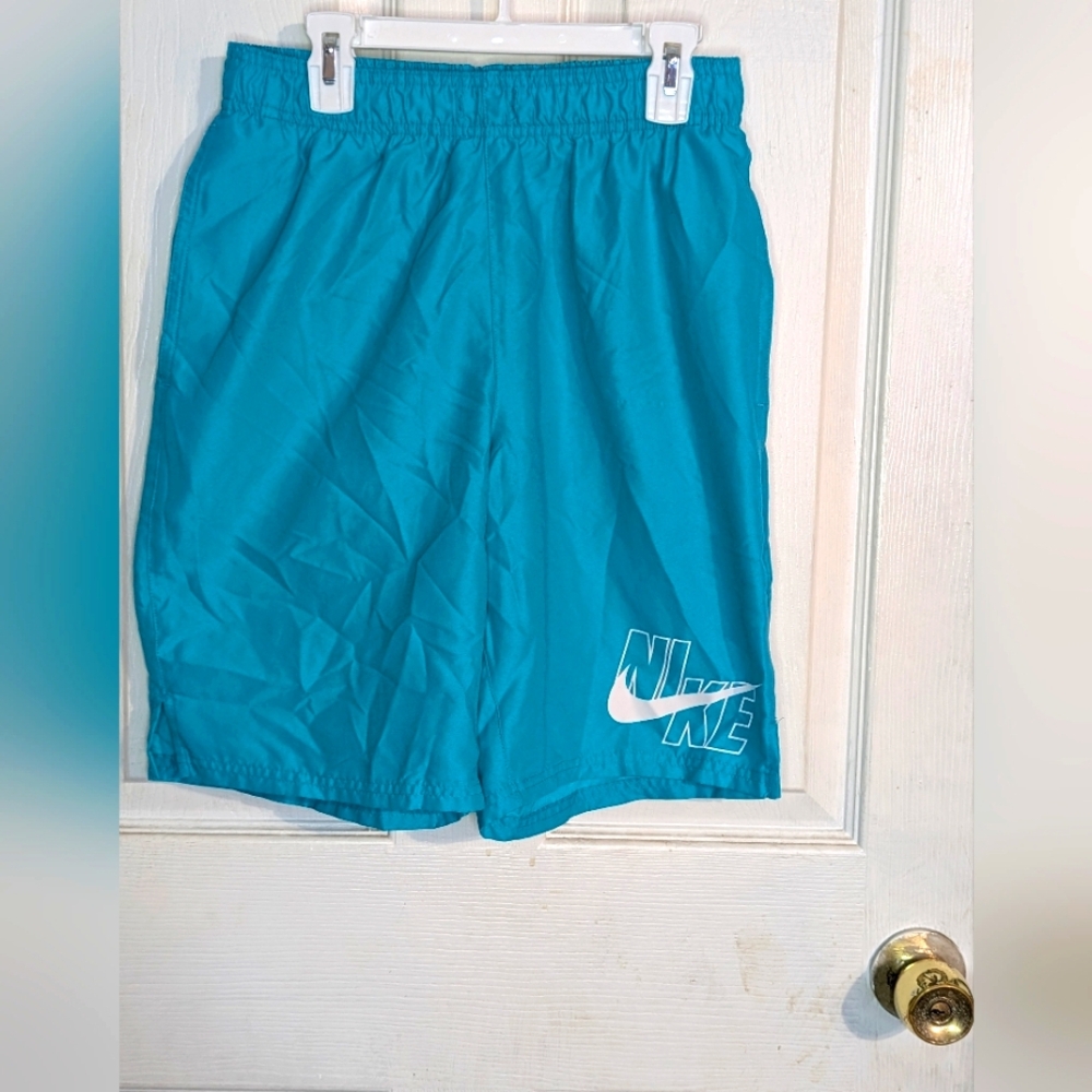 Nike men's Blue Shorts‎